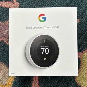 Google Nest Learning Thermostat in White - Brand New!